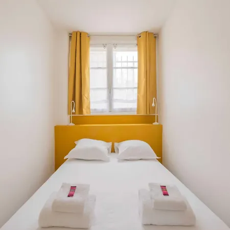 Magnificent -2br 4p - Porte Maillot Apartment